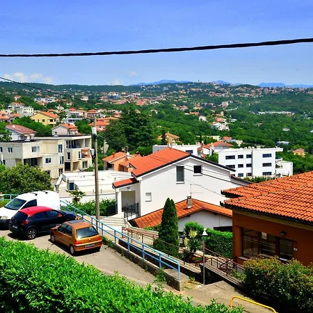 Lägenhet Sea View Opatija