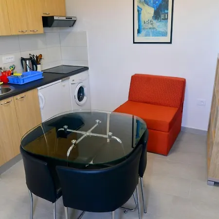 Sea View アパート オパティヤ